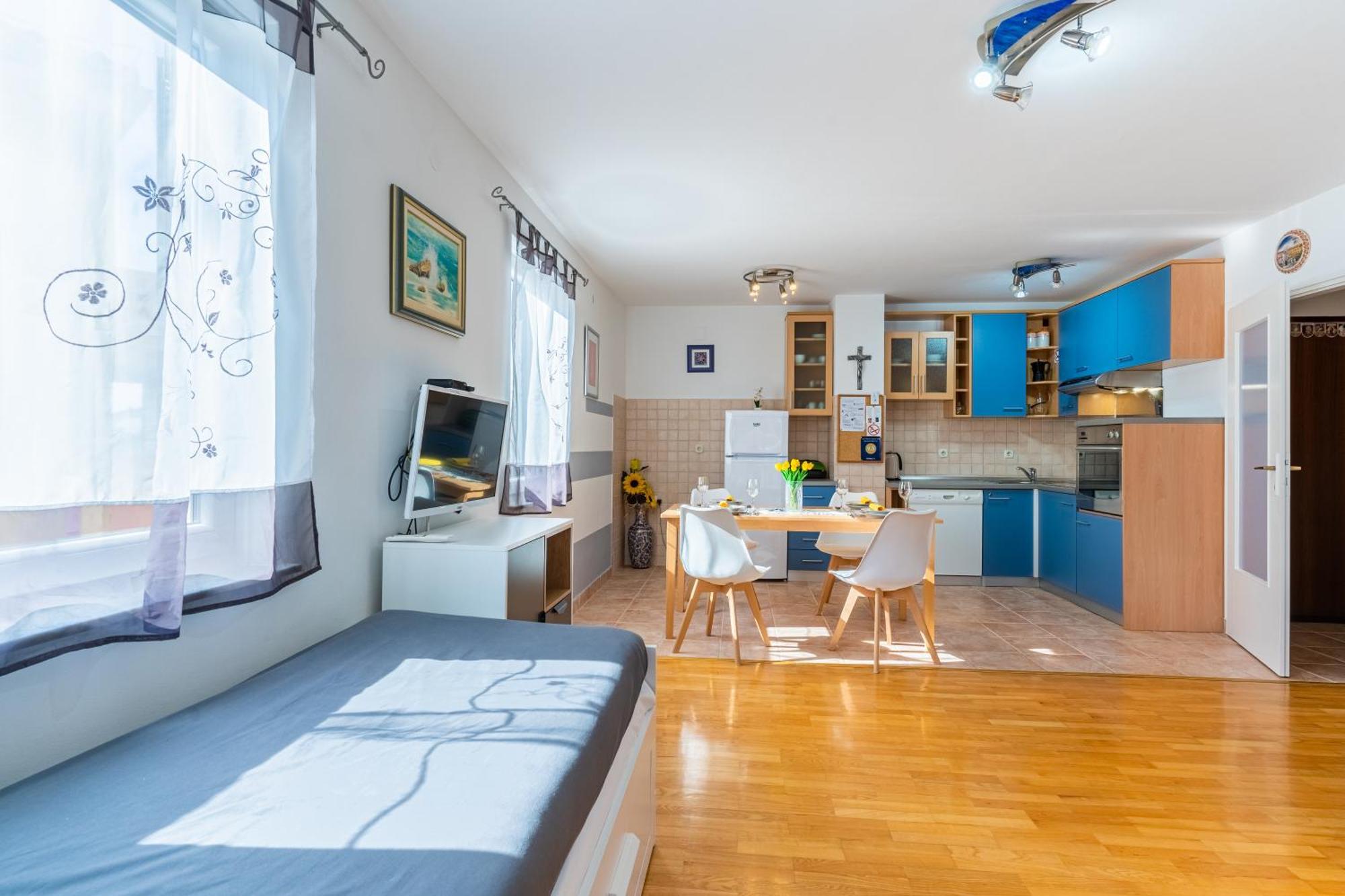 Apartment Kristian 크레스 외부 사진