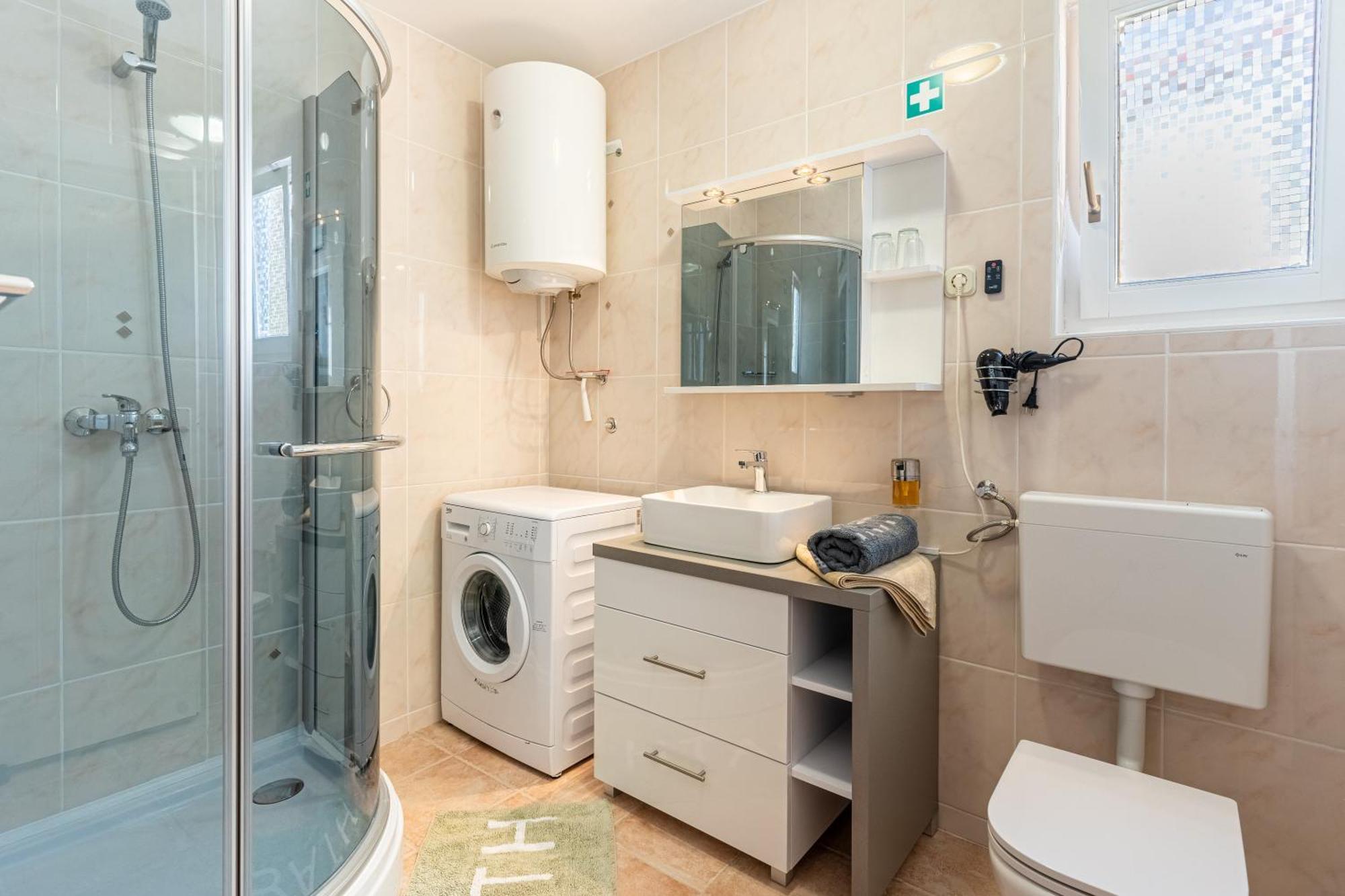 Apartment Kristian 크레스 외부 사진